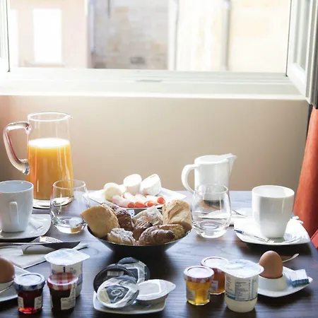 Hotel apartamentowy Erizio - A Bucolic And Urban Break 3*