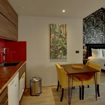Erizio, A Bucolic And Urban Break Apartment Bordeaux