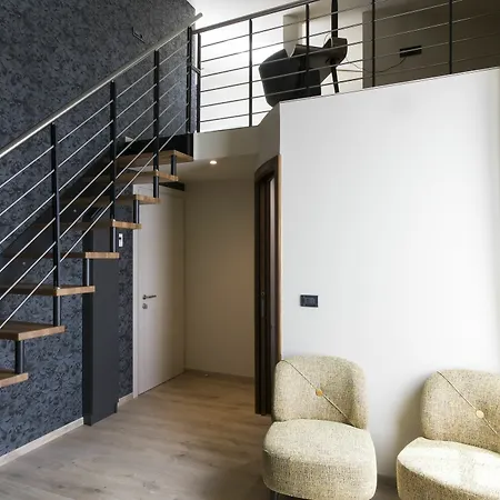 Aparthotel Erizio - A Bucolic And Urban Break