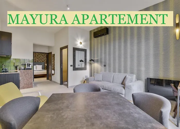 Aparthotel Erizio - A Bucolic And Urban Break 4*