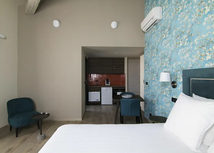 Erizio - A Bucolic And Urban Break Aparthotel