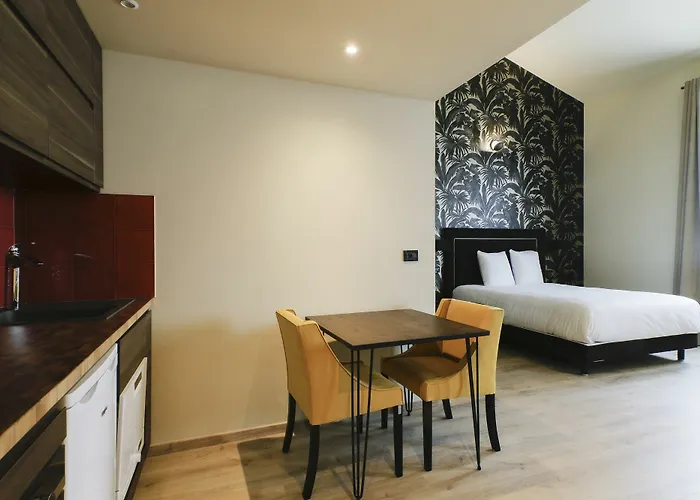 Aparthotel Erizio - A Bucolic&urban Break Bordeaux